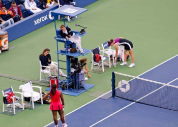 Understanding the Tennis Hindrance Rule： Key Scenarios and Examples