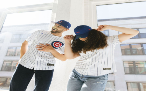 cubs baseball souvenirs