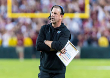 NHL Head Coach Salary Breakdown: How Much Do Top Coaches Earn in 2024?