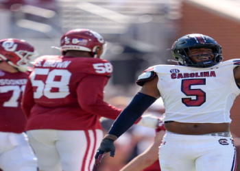 Best NFL Defenses Ranked: Who Dominates in 2024?