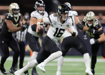 Week 13 NFL Picks from Sporting News: Top Matchups and Expert Predictions