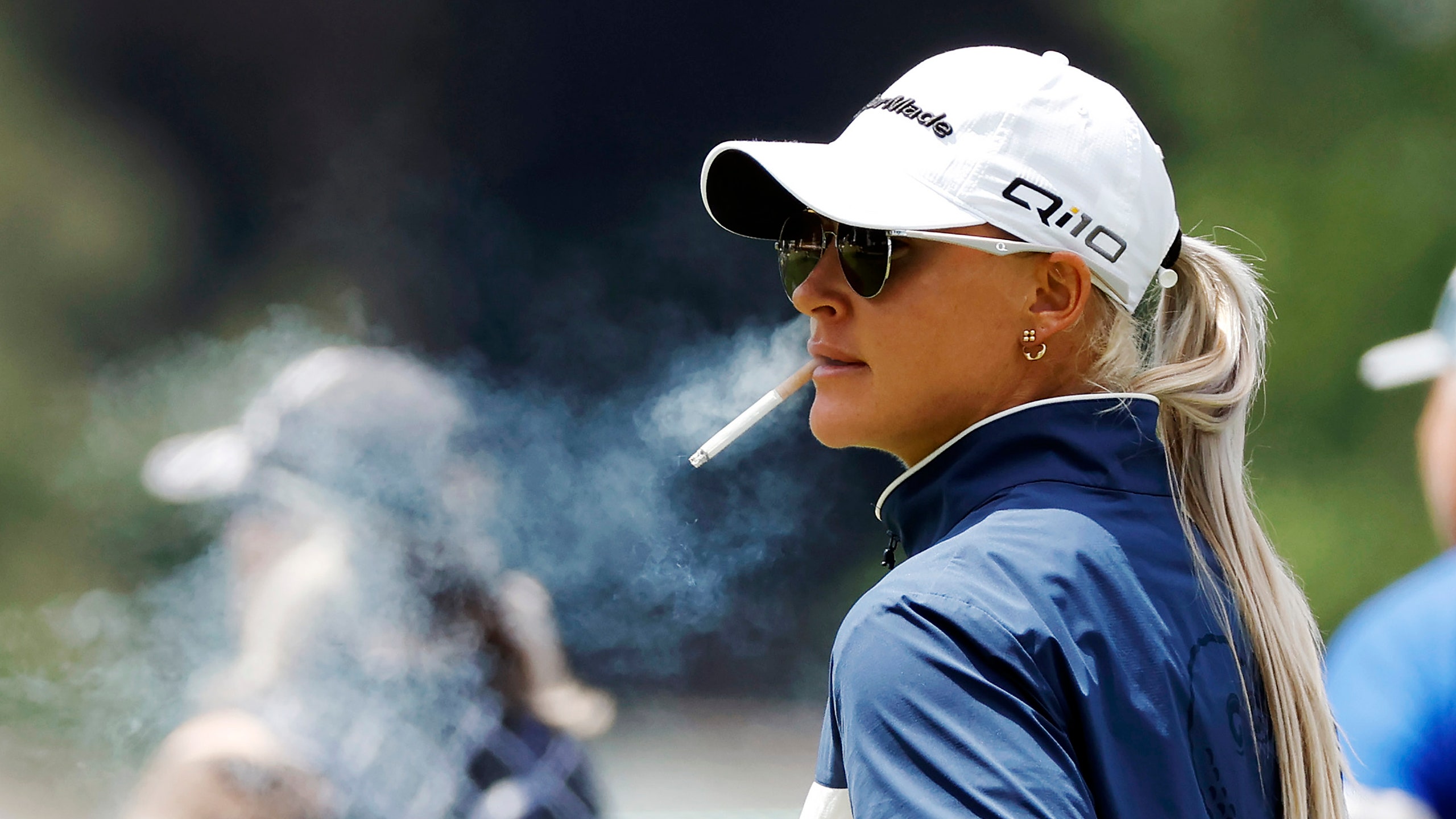 Charley Hull & More: Golf Pros Who Smoke on the Course