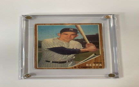 yogi berra baseball card