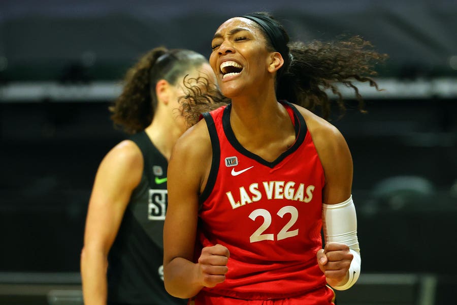 Revolution WNBA: Is it Worth the Hype? Exploring the Growth of Womens Basketball.