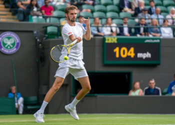 Who Has the Hardest Tennis Serve? A Look at the Players with the Most Powerful Serves