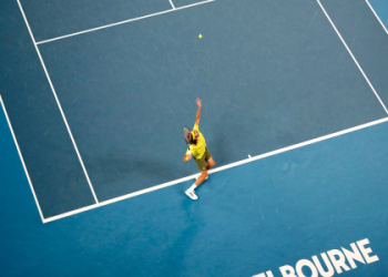 Fastest Ace Tennis: How to Serve the Fastest Ace in Tennis History? Tips from Pros!