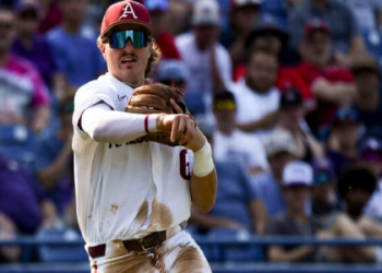 lsu vs texas baseball score
