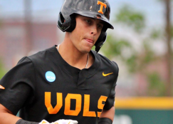 tennessee indiana baseball game