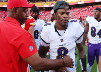 Who’s Picked to Win Tonight’s Football Game? 7 Expert Secrets That Could Change Your Bet