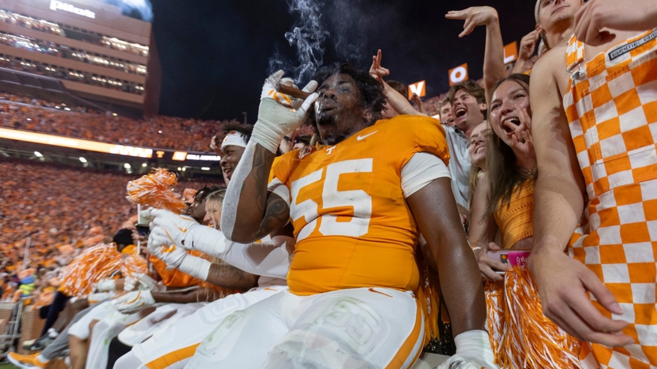 7 Surprising Facts and Complete Guide to Syracuse Orange Football vs Tennessee Volunteers Football Match Player Stats