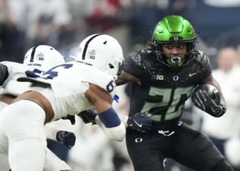 7 Expert Ways to Master the ESPN College Football Playoff Bracket for This Season