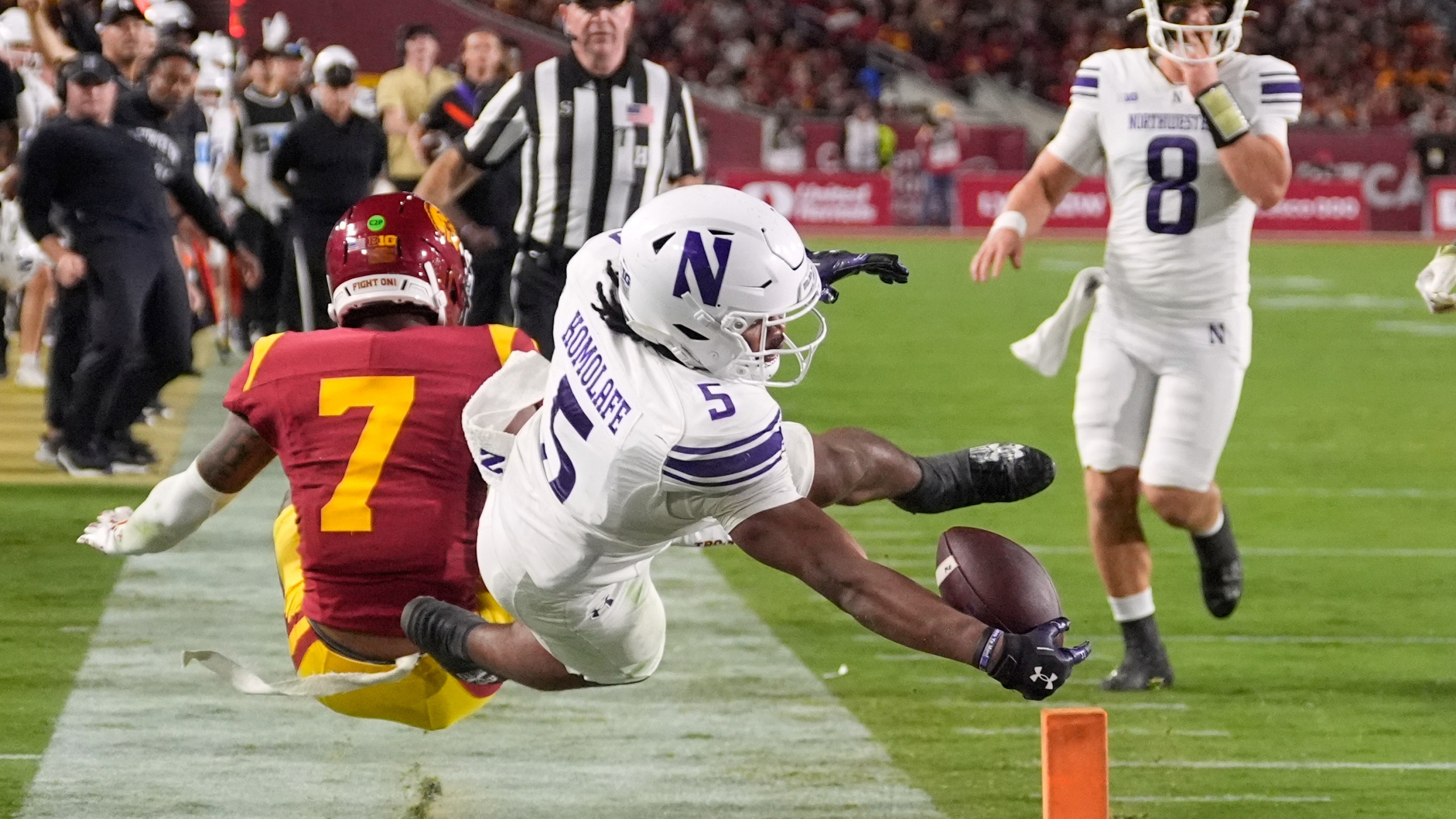 7 Expert Answers to Whos Playing Football Tonight: The Ultimate Guide with Live Match Details