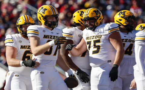 10 Must-Know Secrets to Elevate Your OU Sooners Football Experience This Season