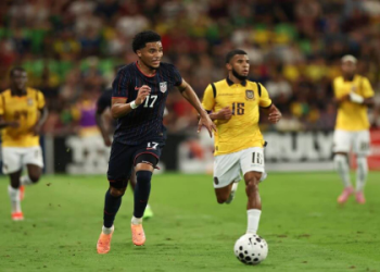 7 Expert Secrets to Maximizing Your ESPN Football Club Experience: The Ultimate Insider’s Guide