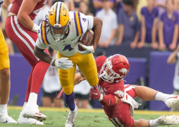 7 Expert Tips to Analyze LSU Tigers Football vs Arkansas Razorbacks Football Match Player Stats Like a Pro
