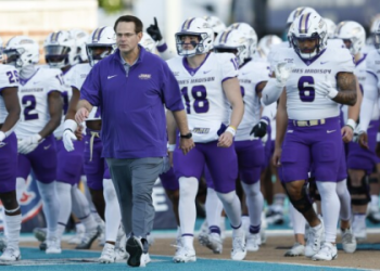 7 Must-Know Secrets for Navigating the Indiana Football Schedule Like a Pro