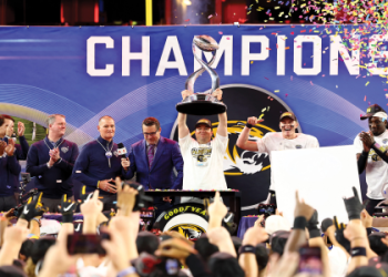 7 SECRETS TO MISSOURI FOOTBALL DOMINATION: AN EXPERT GUIDE TO SUCCESS AND GAME DAY GLORY