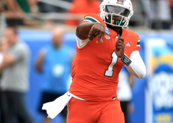 7 Expert Secrets for Choosing the Best Oregon Football QB in 2024