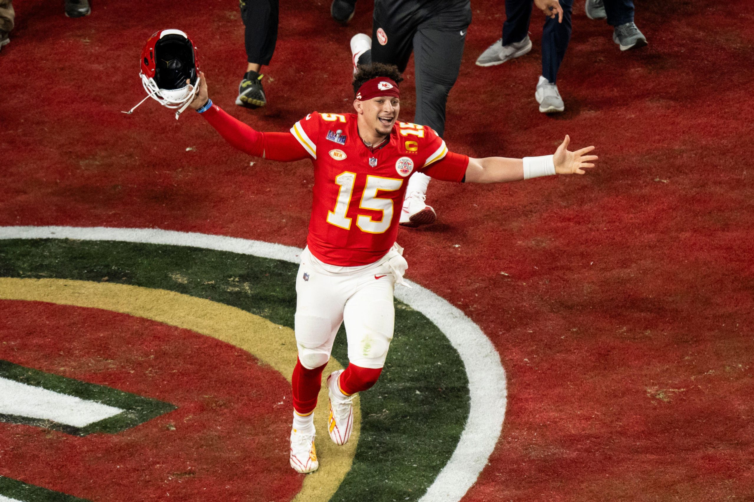 7 Expert Secrets to Winning Your Fantasy Football League in 2024