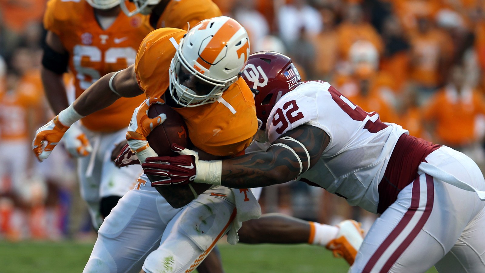 10 Expert Tips for Where to Watch Tennessee Volunteers Football vs Oklahoma Sooners Football Live Without Hassle