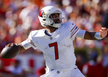 7 Experts’ Secrets to Winning NFL Monday Night Football: The Ultimate Fan Guide